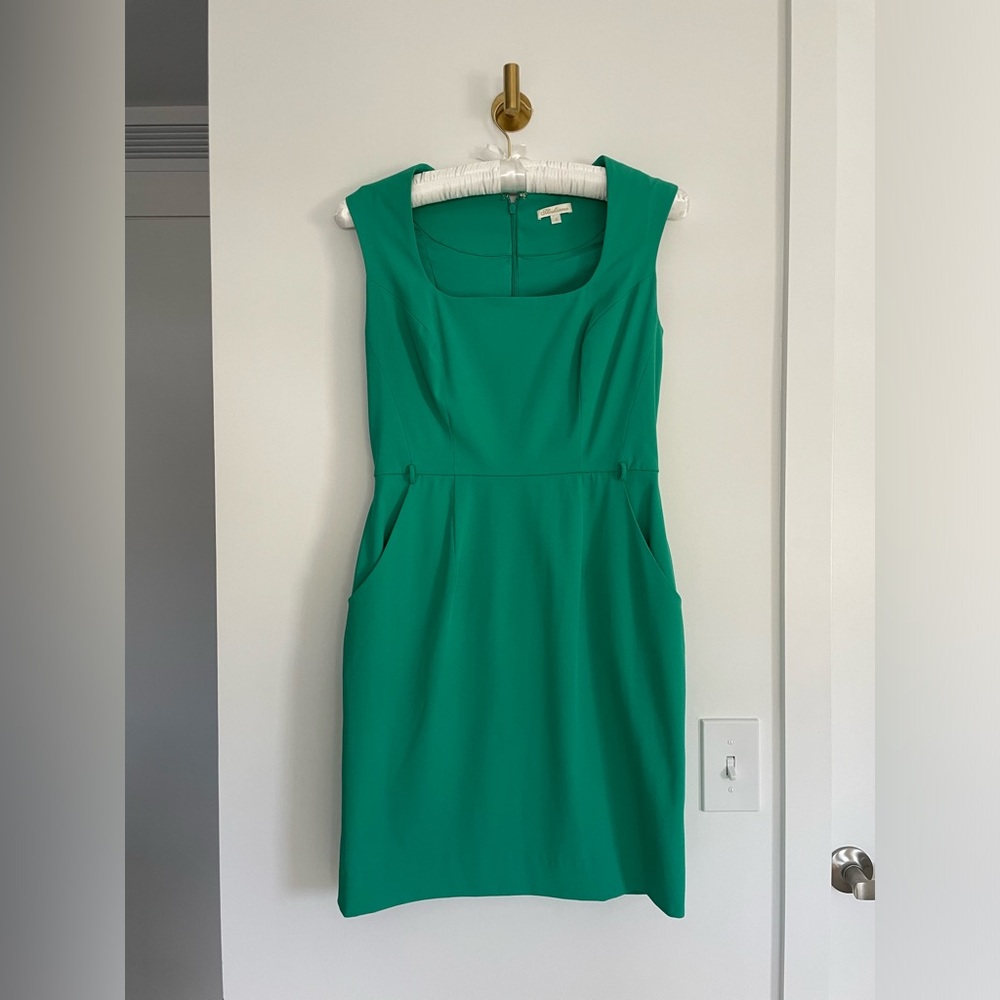 Shoshanna Dress Emerald Green A Line Modest Holiday Party Cocktail Dress Size 4